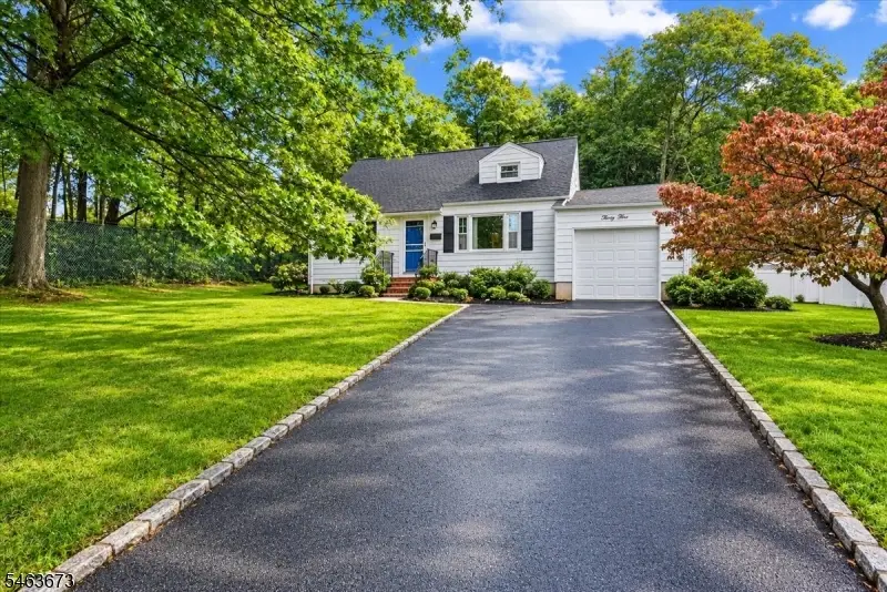 35 Deerfield Dr, West Orange, NJ 07052 - #2