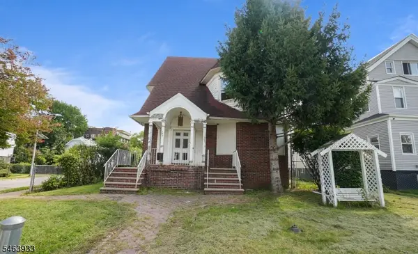 102 S Clinton St, East Orange City, NJ 07018
