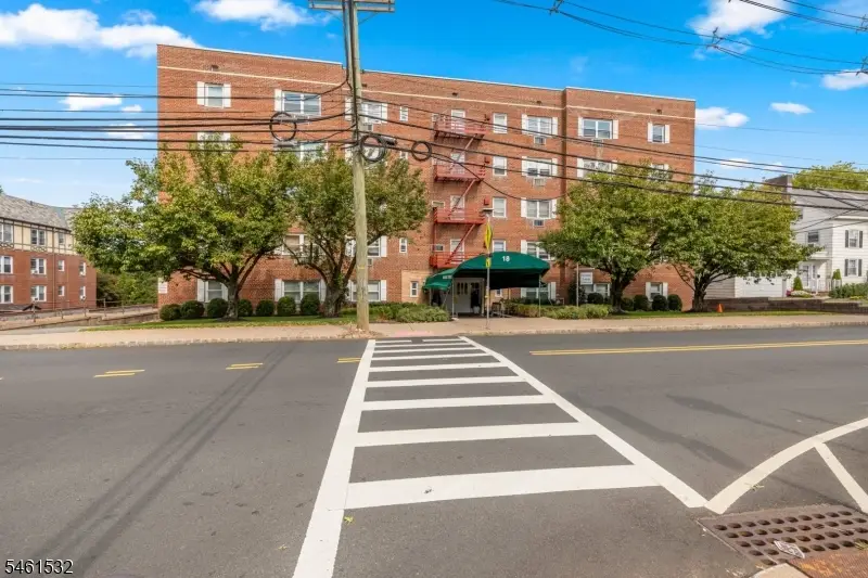 18 Springfield Ave #1C, Cranford, NJ 07016 - #2