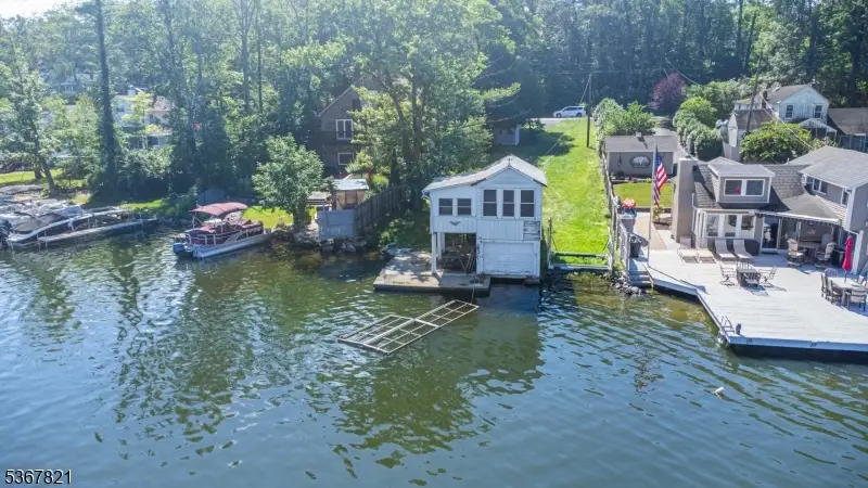 30 & 31 E Shore Culver Rd, Branchville, NJ 07826 - #2