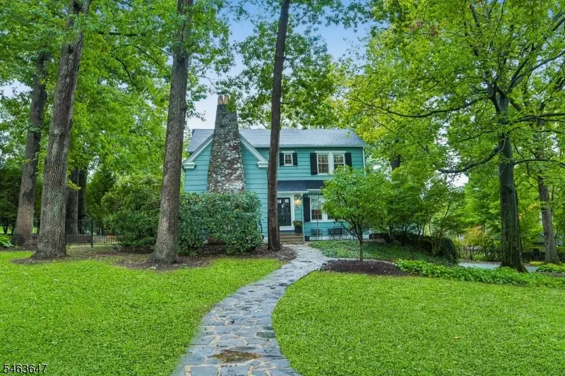 30 Myrtle Ave, Summit, NJ 07901 - #1