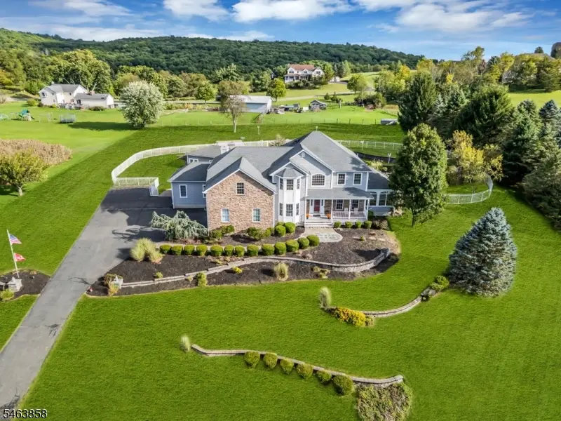 28 Meadow Ridge Ln, Lafayette, NJ 07848 - #2