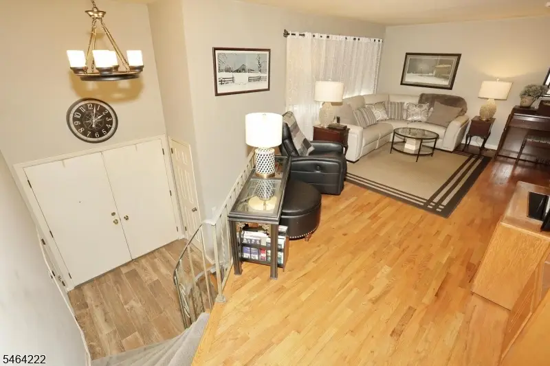 6 Cooper Dr, Wanaque, NJ 07465 - #3