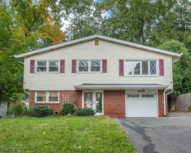 568 Stanley Pl, Mount Arlington, NJ 07850 - #1