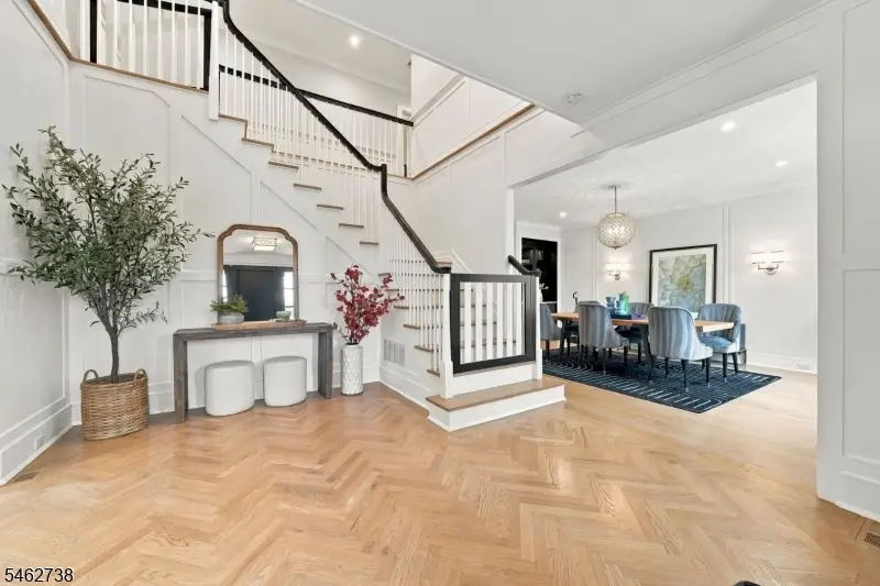 23 Woodfield Drive, Millburn, NJ 07078 - #3