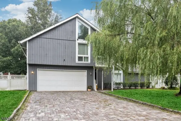 10 Clearwater Rd, Mount Olive Twp., NJ 07828
