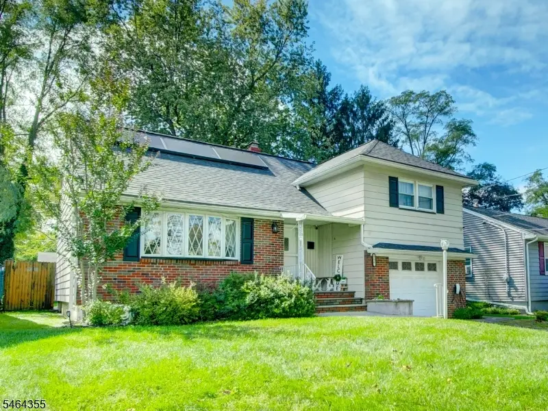 316 Concord St, Rahway, NJ 07065 - #1