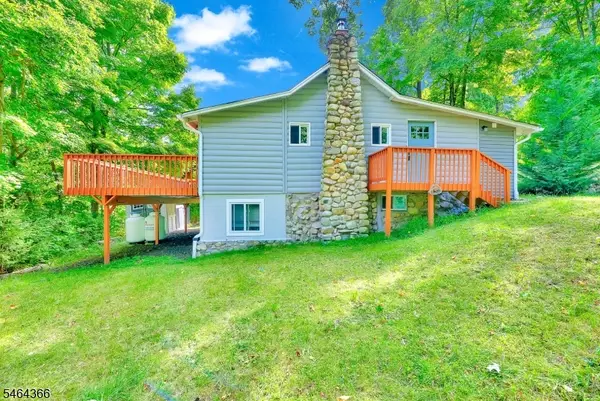 107 Overlook Rd, Vernon Twp., NJ 07461
