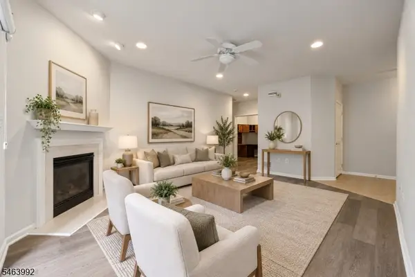 301 Regal Blvd, Livingston Twp., NJ 07039