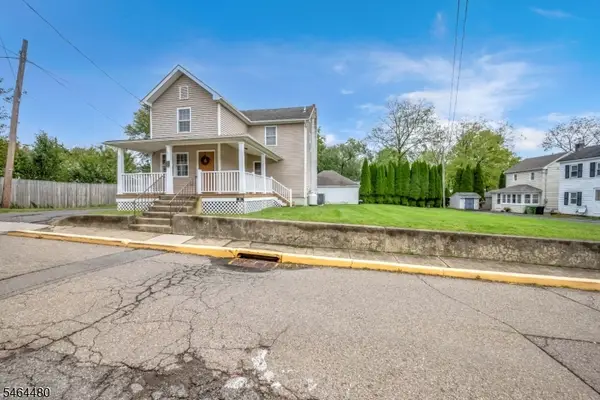 35 S Wandling Ave, Washington Boro, NJ 07882