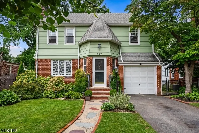 132 Lindbergh Blvd, Brookdale, NJ 07003 - #1