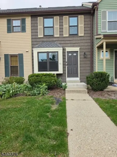 82 Wood Duck Ct, Allamuchy Twp., NJ 07840