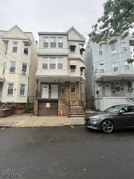 135 Ridge St, Newark City, NJ 07104