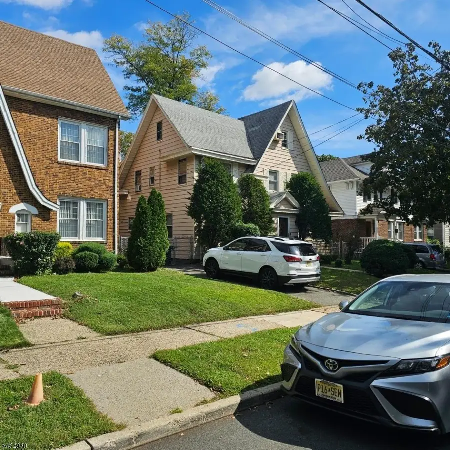 65 Hansbury Ave, Newark, NJ 07112 - #2
