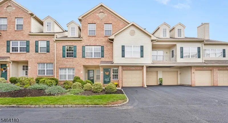 24 Gate House Ct, Morris, NJ 07960 - #1
