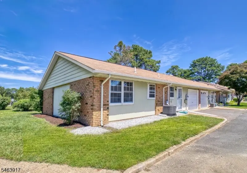 27D Cambridge Cir, Manchester, NJ 08759 - #2