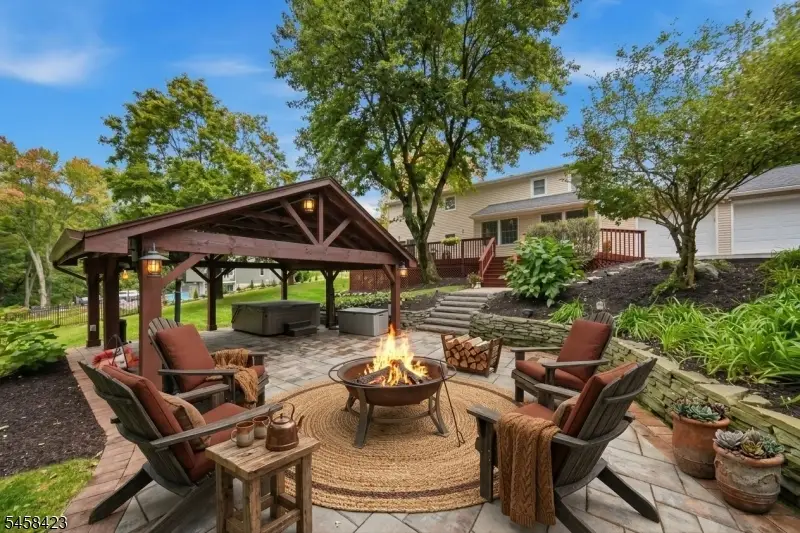 26 2nd Lt Jt Wroblewski Ln, Oak Ridge, NJ 07438 - #2