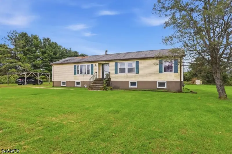 25 W Asbury Anderson Rd, Washington, NJ 08827 - #2