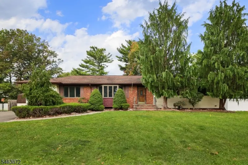 77 Schwin Drive, Clark, NJ 07066 - #2