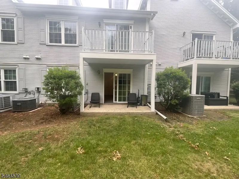 106 Amethyst Way, Franklin Park, NJ 08823 - #1