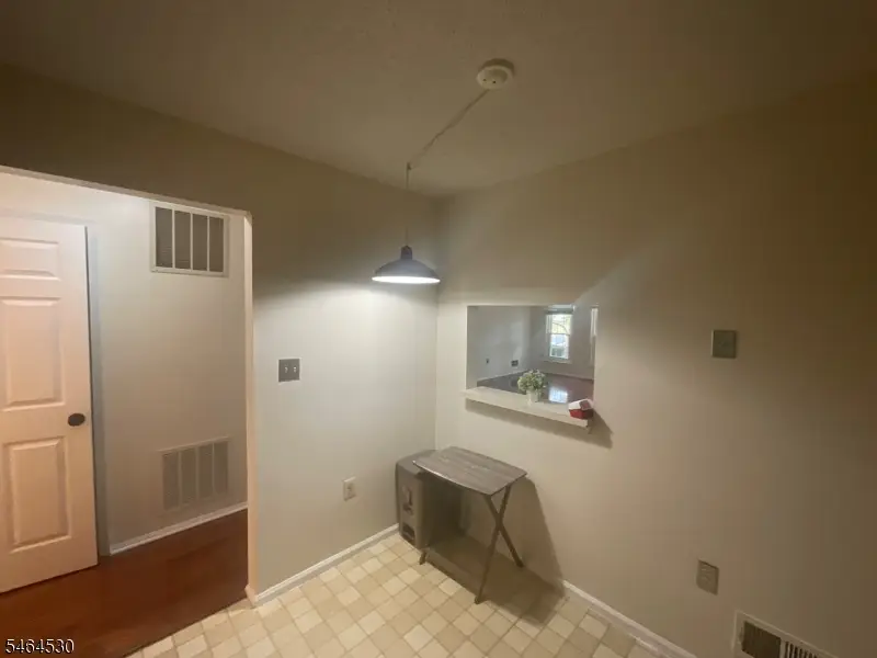 106 Amethyst Way, Franklin Park, NJ 08823 - #3