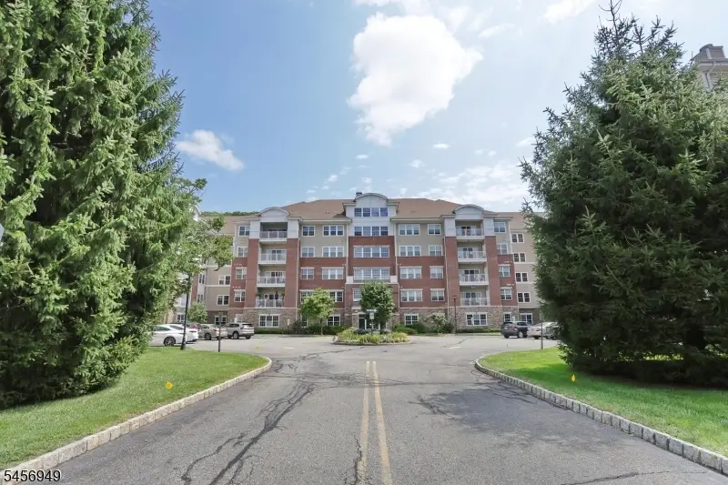 5111 Warrens Way #11, Wanaque, NJ 07465 - #2