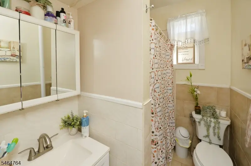 150 Elwood Ave, Newark, NJ 07104 - #3