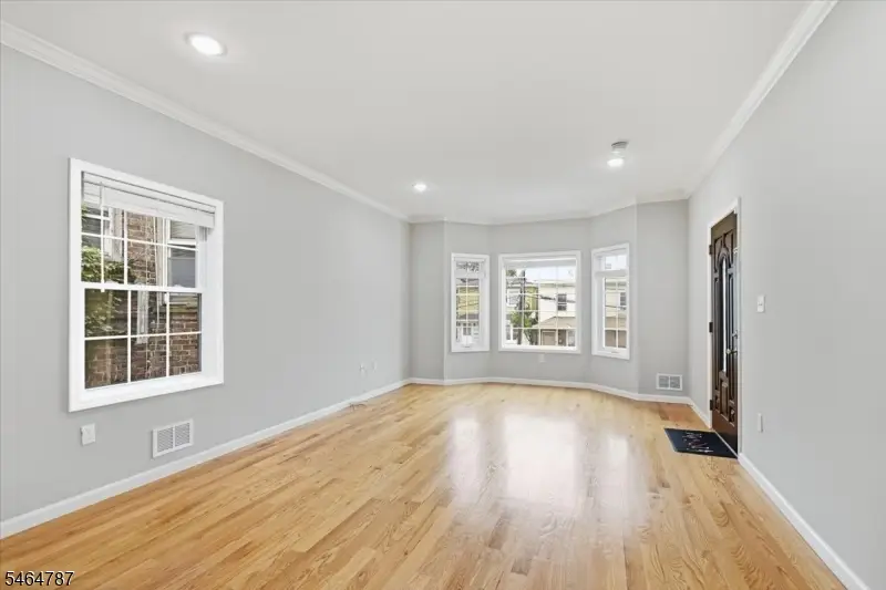 117 Cross St, Harrison, NJ 07029 - #2