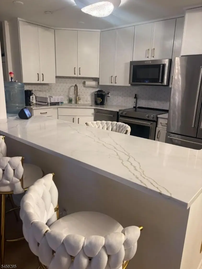 2 Claridge Dr. 7fw #7FW, Verona, NJ 07044 - #2