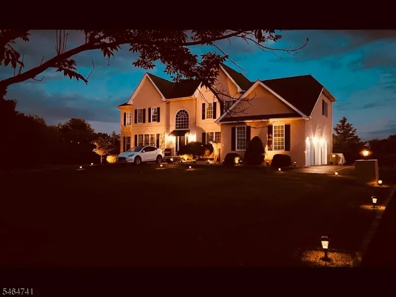 1 Valis Rd, Hillsborough, NJ 08844 - #2