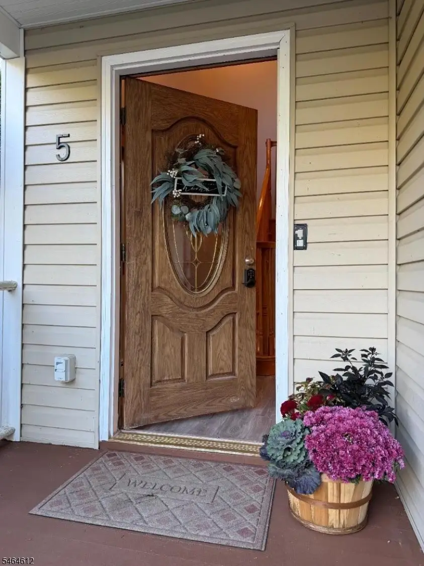 5 Benedict Dr, Lake Hopatcong, NJ 07849 - #3