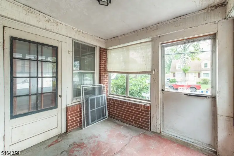 481 Jefferson Ave, Rahway, NJ 07065 - #3