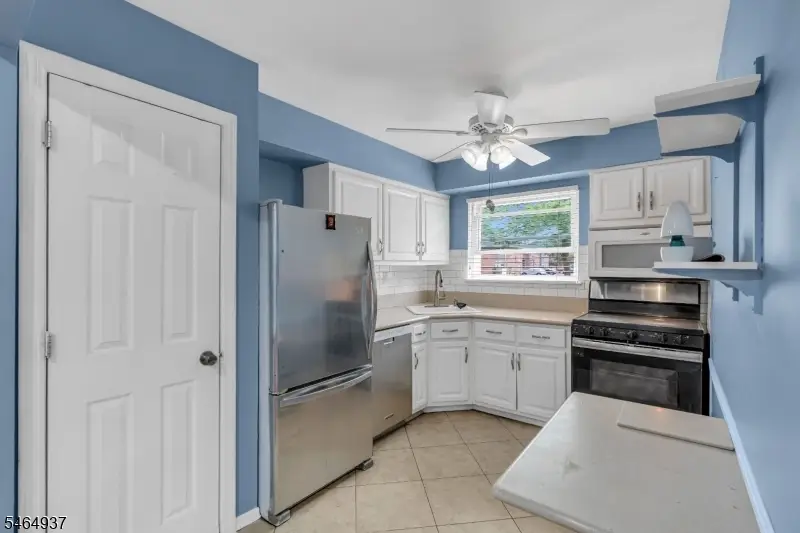 527 Andria Ave, Hillsborough, NJ 08844 - #3