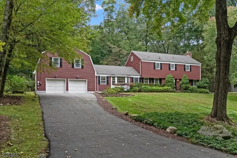 84 Fox Hollow Rd, Sparta, NJ 07871 - #2