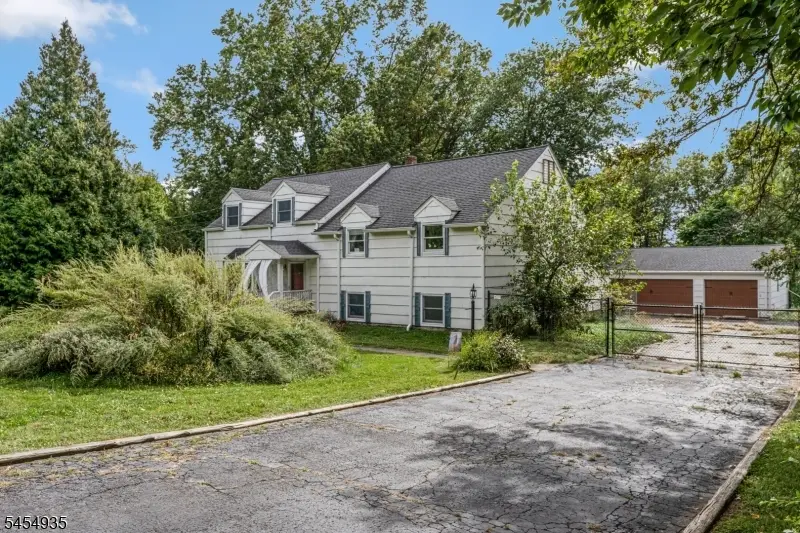 429 Foothill Rd, Bridgewater, NJ 08807 - #1