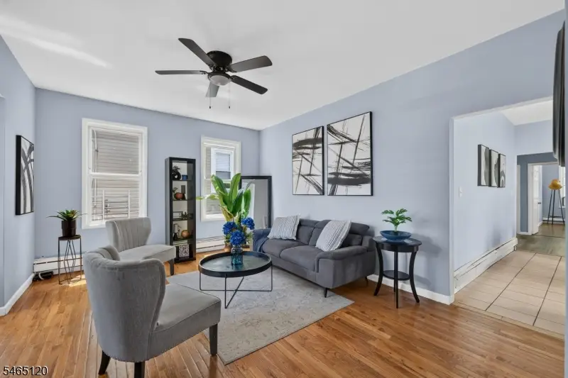 17 Wolcott Ter, Newark, NJ 07112 - #2