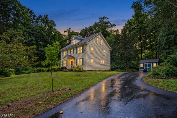 218 State Route 31, Hampton Boro, NJ 08827