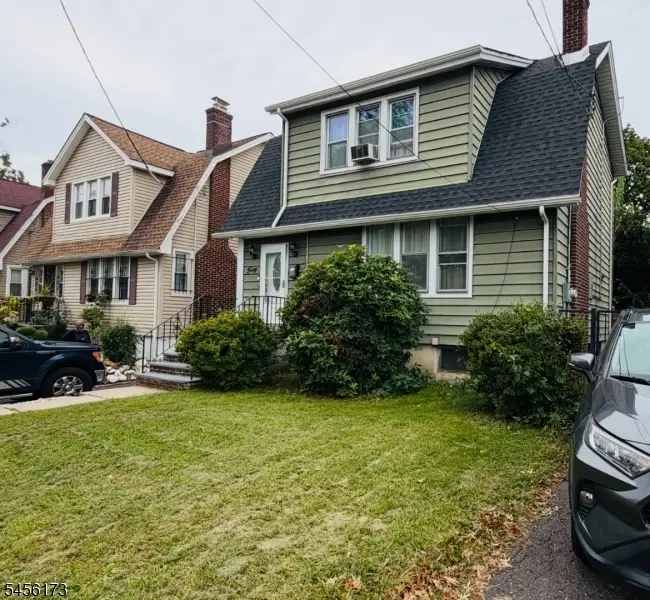 40 Glorieux St, Irvington, NJ 07111 - #2
