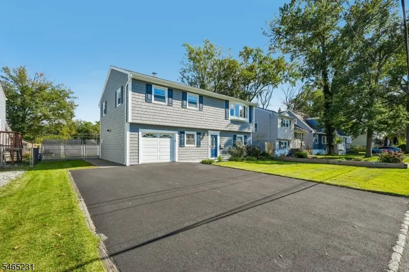 26 Huron Ave, Lake Hiawatha, NJ 07034 - #2