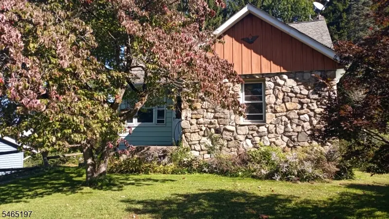 9 Richards St, Ogdensburg, NJ 07439 - #1