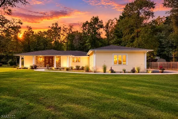 64 Dogwood Ter, Long Hill Twp., NJ 07946