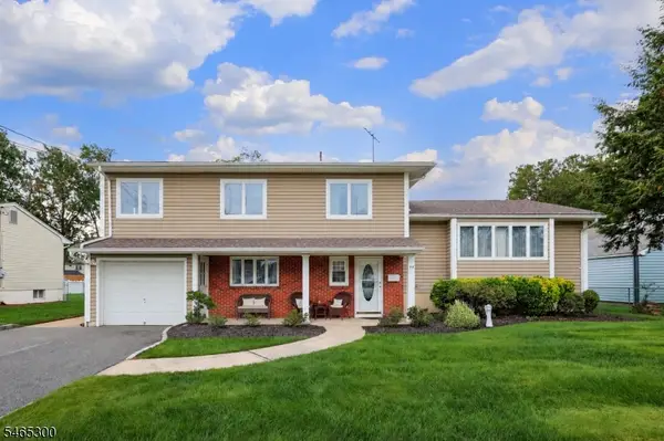 77 Harrison St, Clark Twp., NJ 07066