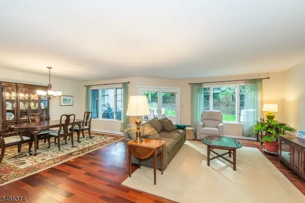 115 Ridge Dr, Montville Twp., NJ 07045
