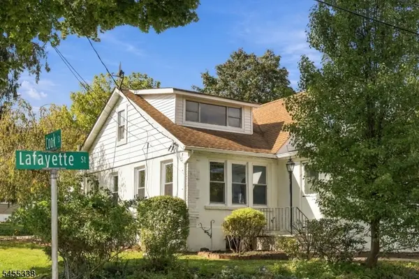 401 Lafayette St, Hackettstown Town, NJ 07840