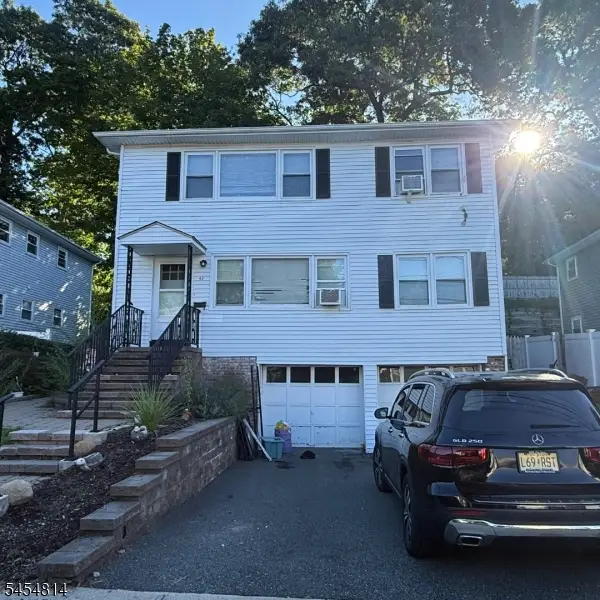 42 Lorraine Ter, Boonton Town, NJ 07005