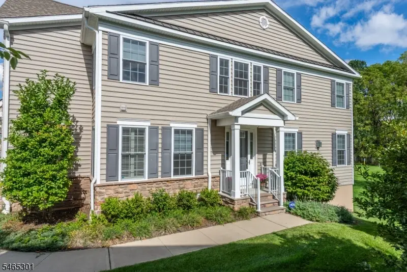 3 Addie Pl, Morris, NJ 07960 - #1