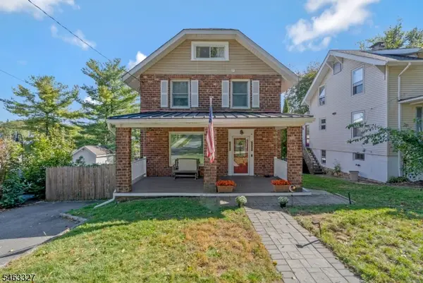 12 Essex Ave, Bernardsville Boro, NJ 07924