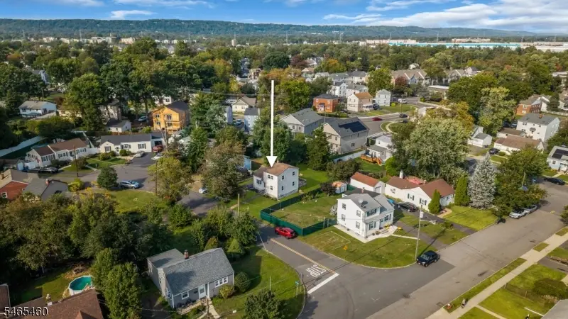 8 Somers Pl, South Bound Brook, NJ 08880 - #3