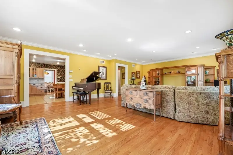 76 Summit Ave, Hackensack, NJ 07601 - #2