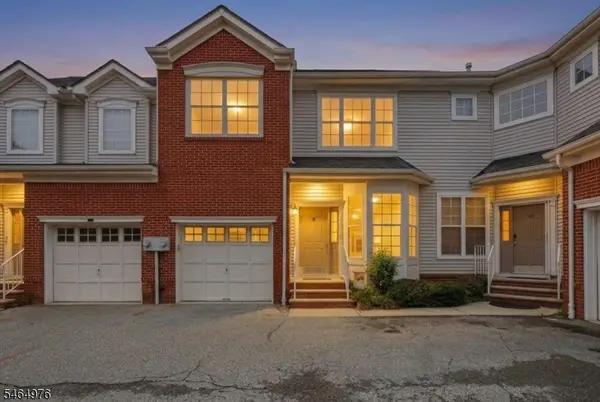26 Gordon Cir, Parsippany-Troy Hills Twp., NJ 07054